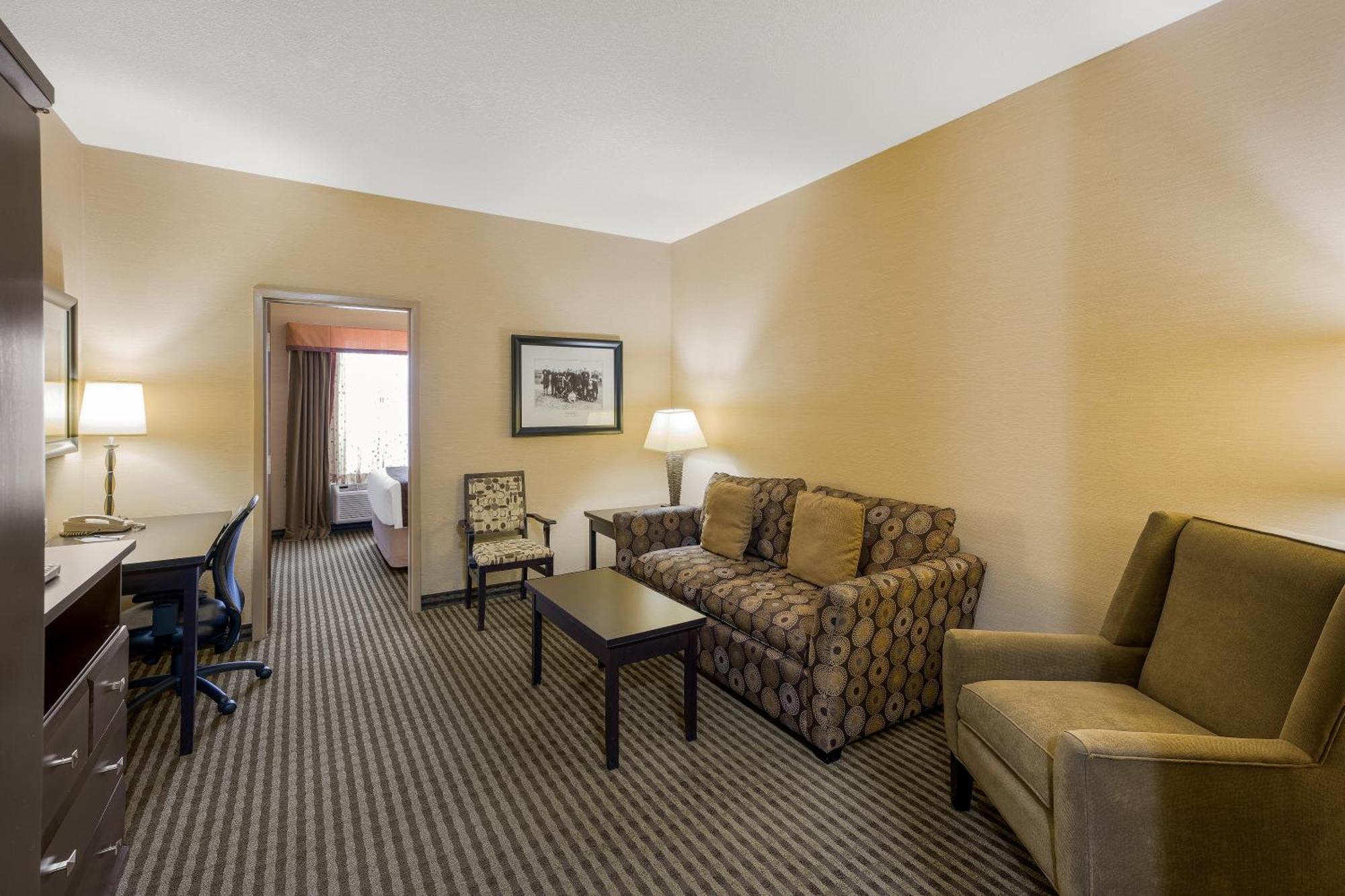 Best Western Sunrise Inn & Suites Stony Plain Exterior photo